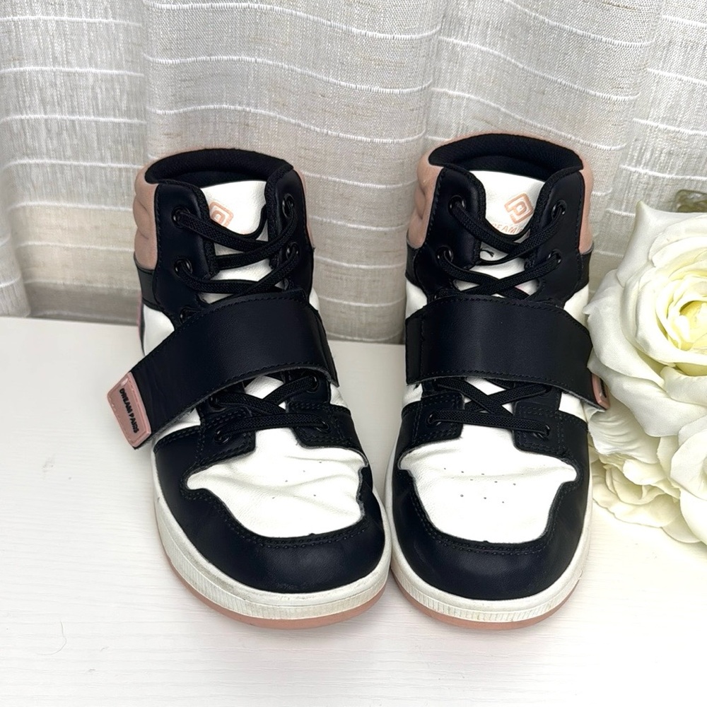 Dream Pairs Kids High-Top Sneakers - Black and Pink - Picture 6 of 11